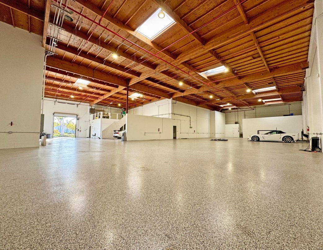 Garage, Interior, Wooden Beams, Wooden Ceilings