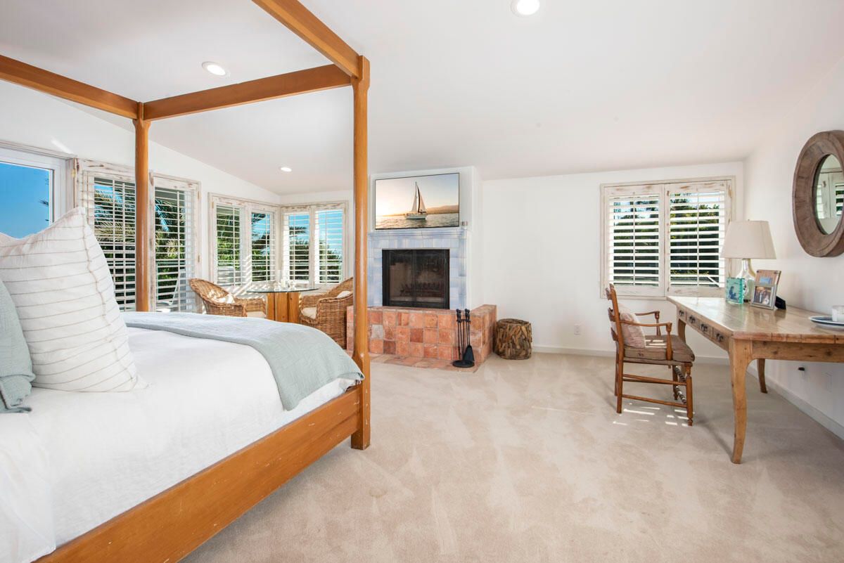 Bedroom, Fireplace, Home Office, Interior, Recessed Lighting