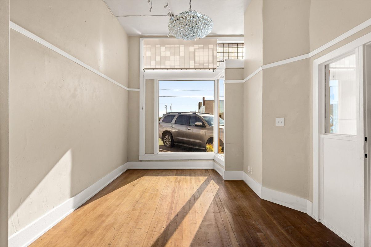 Chandelier, Fireplace, Interior, Pendant Lights, Wood Texture Flooring