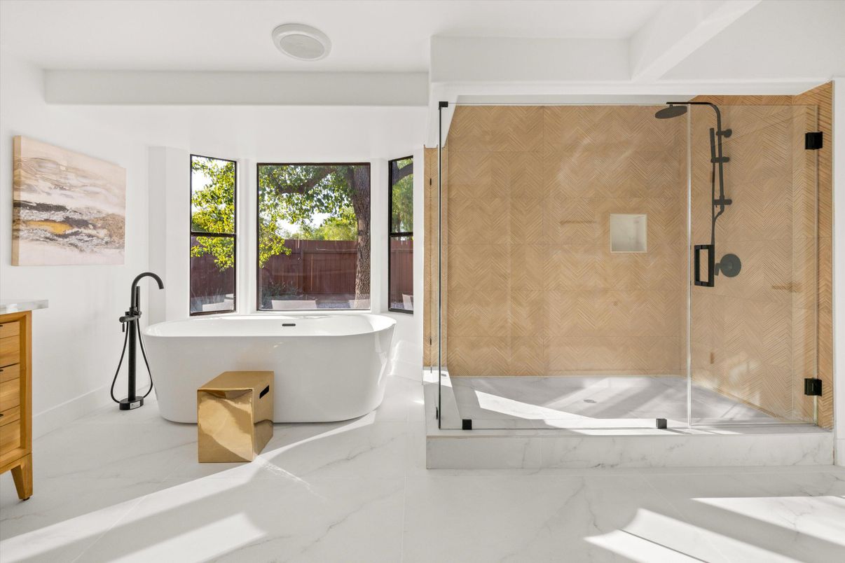 Bathroom, Free Standing Baths, Glass Shower, Interior, Marble