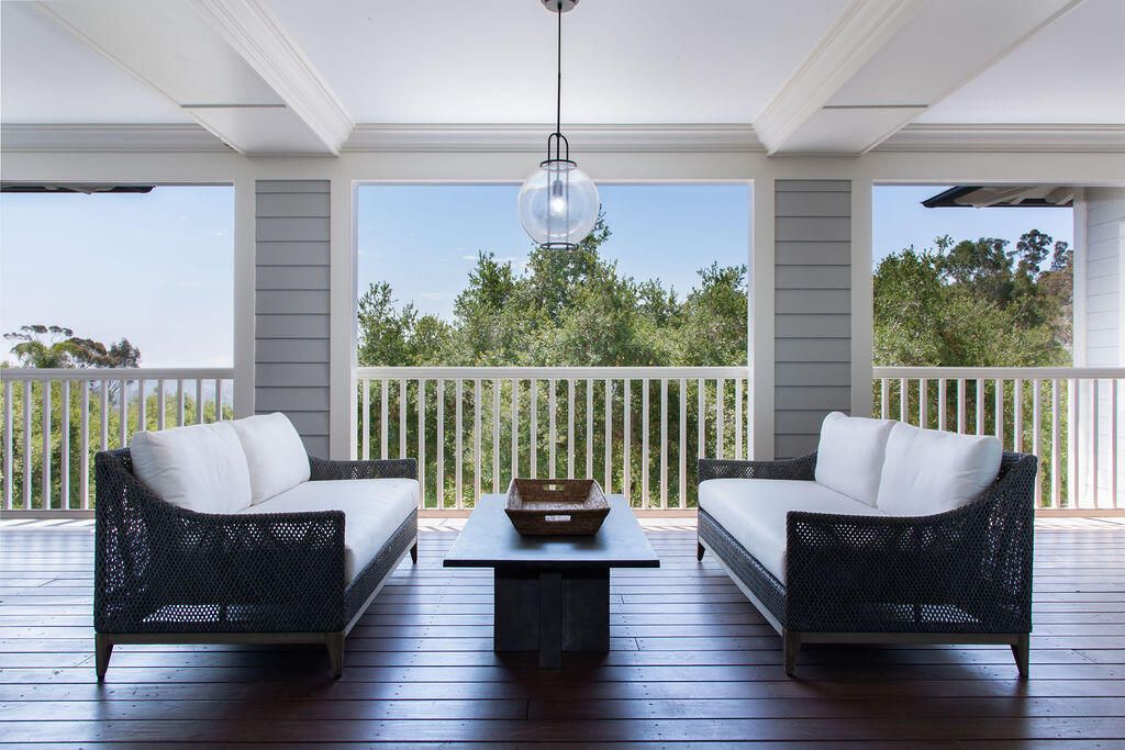 Interior, Pendant Lights, Wood Texture Flooring