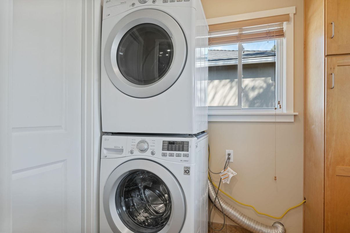 Interior, Utility Closets, Washer