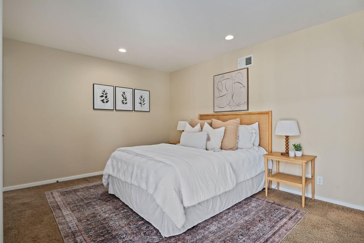 Bedroom, Interior, Recessed Lighting