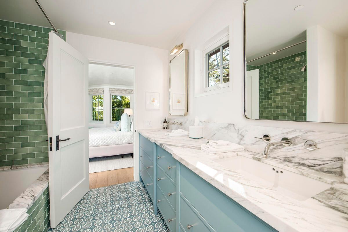 Bathroom, Dual Sink Vanities, Interior, Recessed Lighting, Wood Texture Flooring