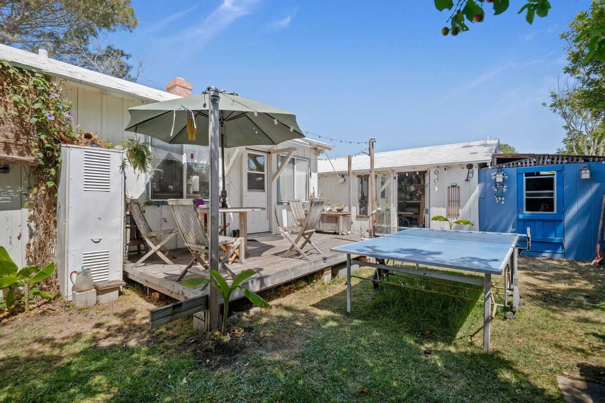 Backyard, Exterior, Playground