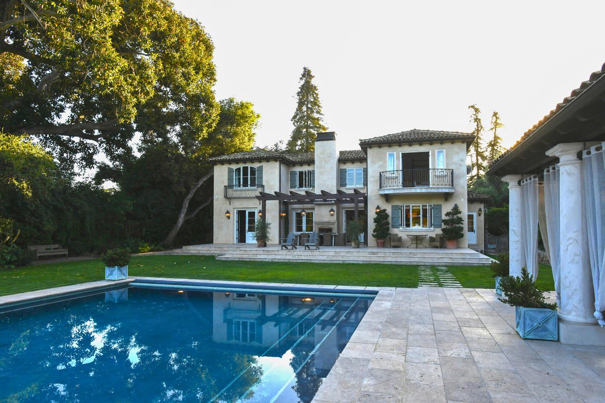 Backyard, Exterior, Pool