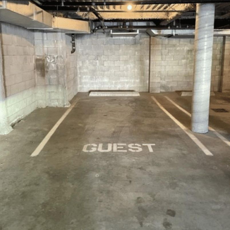 Garage, Interior, Stone Walls