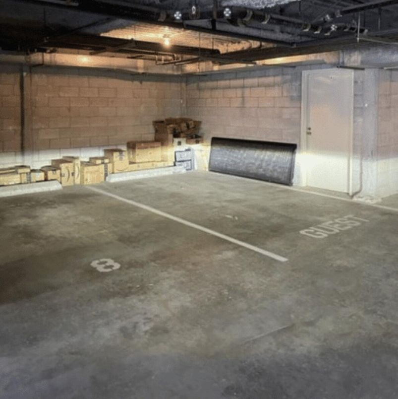 Garage, Interior, Stone Walls