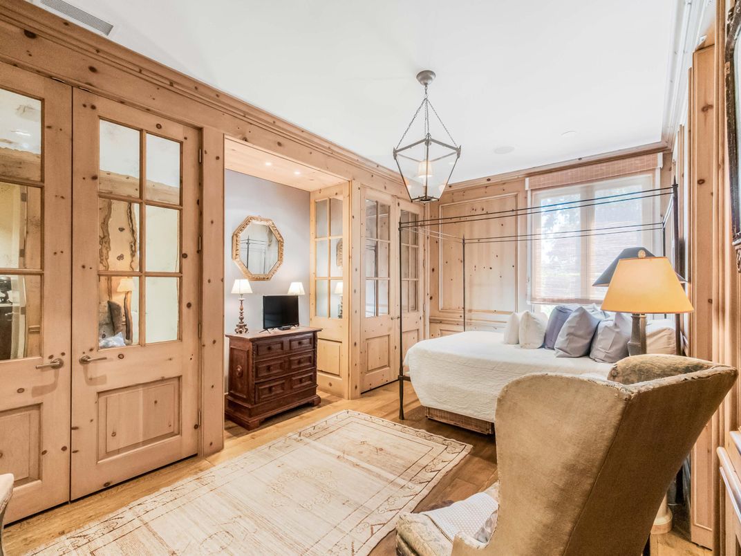 Bedroom, Interior, Pendant Lights, Recessed Lighting, Wood Texture Flooring, Wooden Walls
