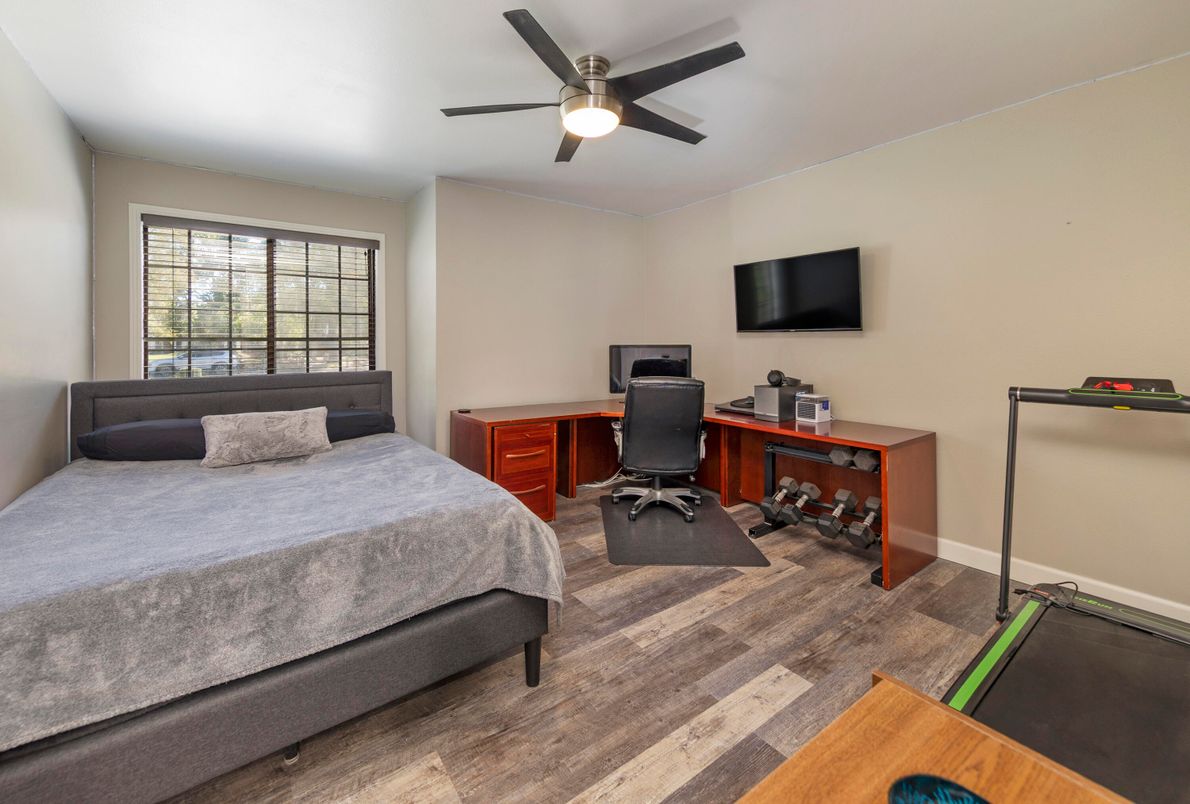 Bedroom, Home Office, Interior, Wood Texture Flooring