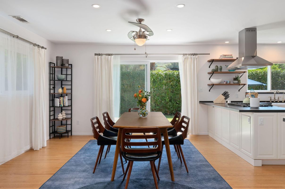 Dining room, Interior, Recessed Lighting, Wood Texture Flooring