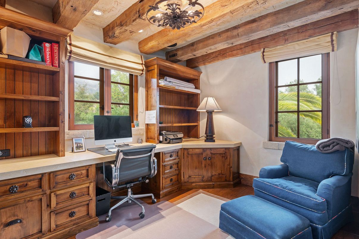 Home Office, Interior, Recessed Lighting, Wooden Beams, Wood Texture Flooring