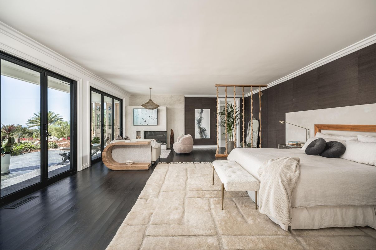 Bedroom, Interior, Pendant Lights, Wood Texture Flooring