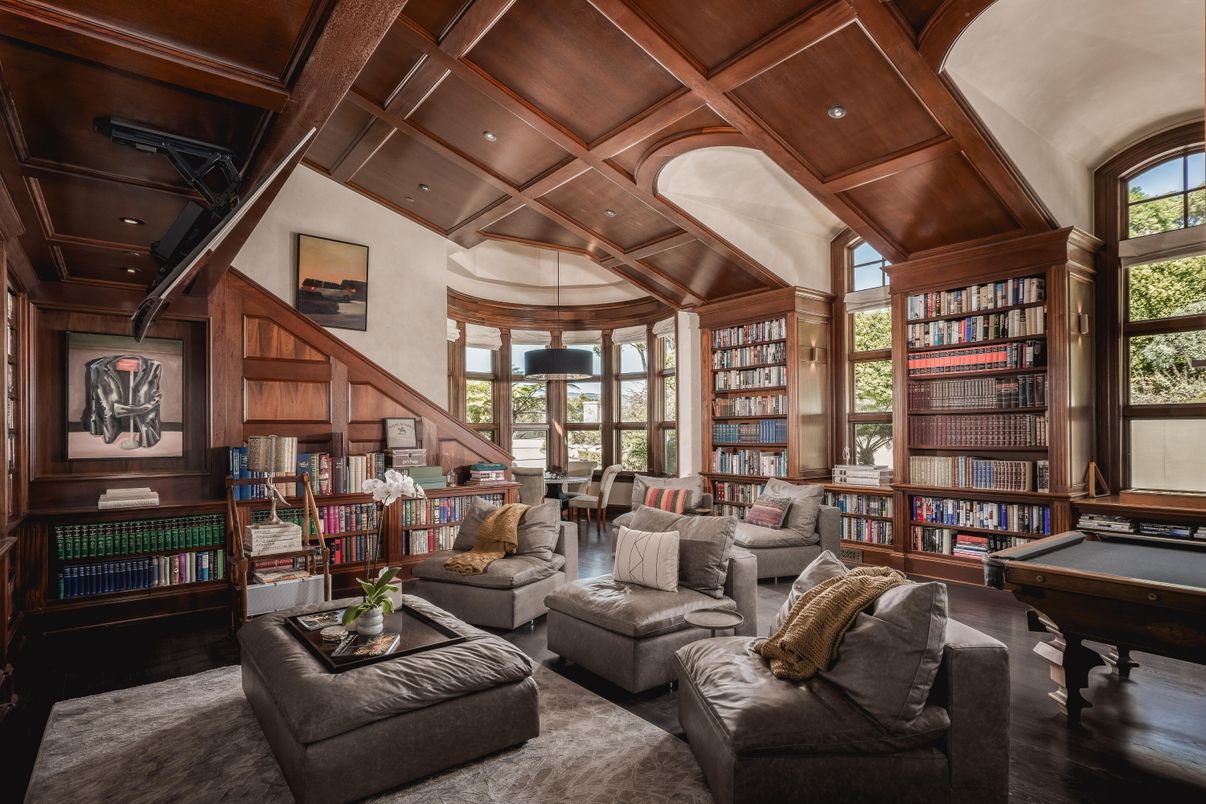 Billiard Table, Dining room, Interior, Living room, Recessed Lighting, Wooden Beams, Wooden Ceilings, Wood Texture Flooring