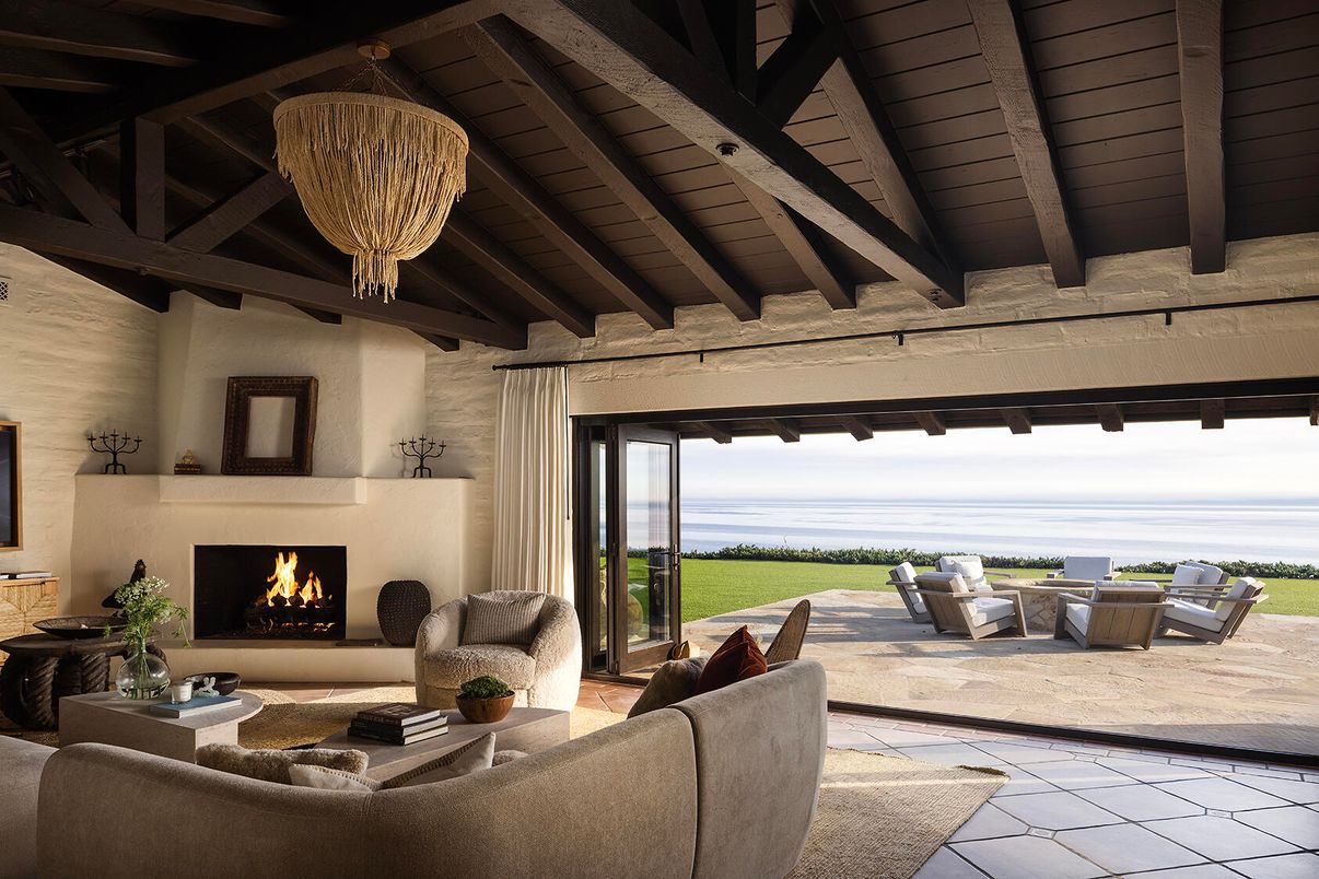 Chandelier, Fireplace, Interior, Living room, Water, Wooden Beams, Wooden Ceilings