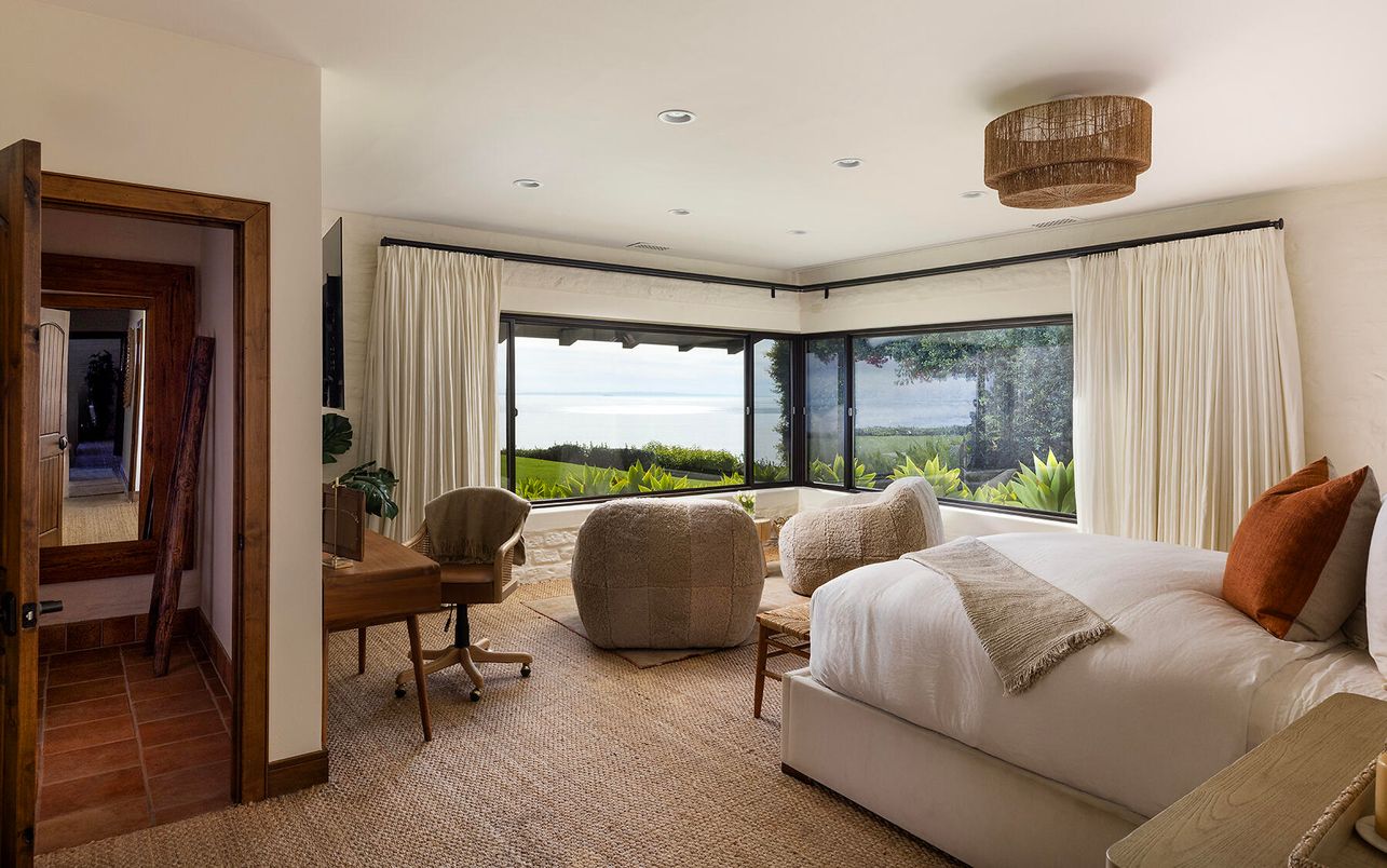 Bedroom, Chandelier, Home Office, Interior, Recessed Lighting