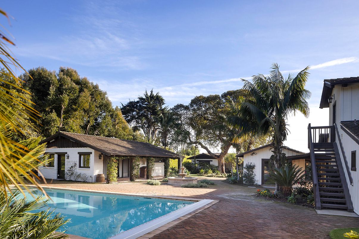 Backyard, Exterior, Pool