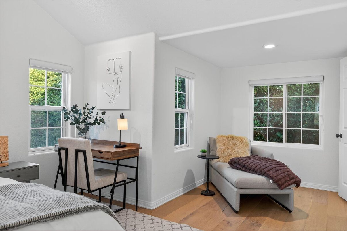 Bedroom, Home Office, Interior, Recessed Lighting, Wood Texture Flooring