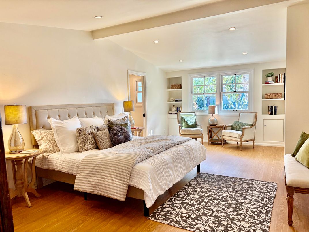 Bedroom, Interior, Recessed Lighting, Wood Texture Flooring