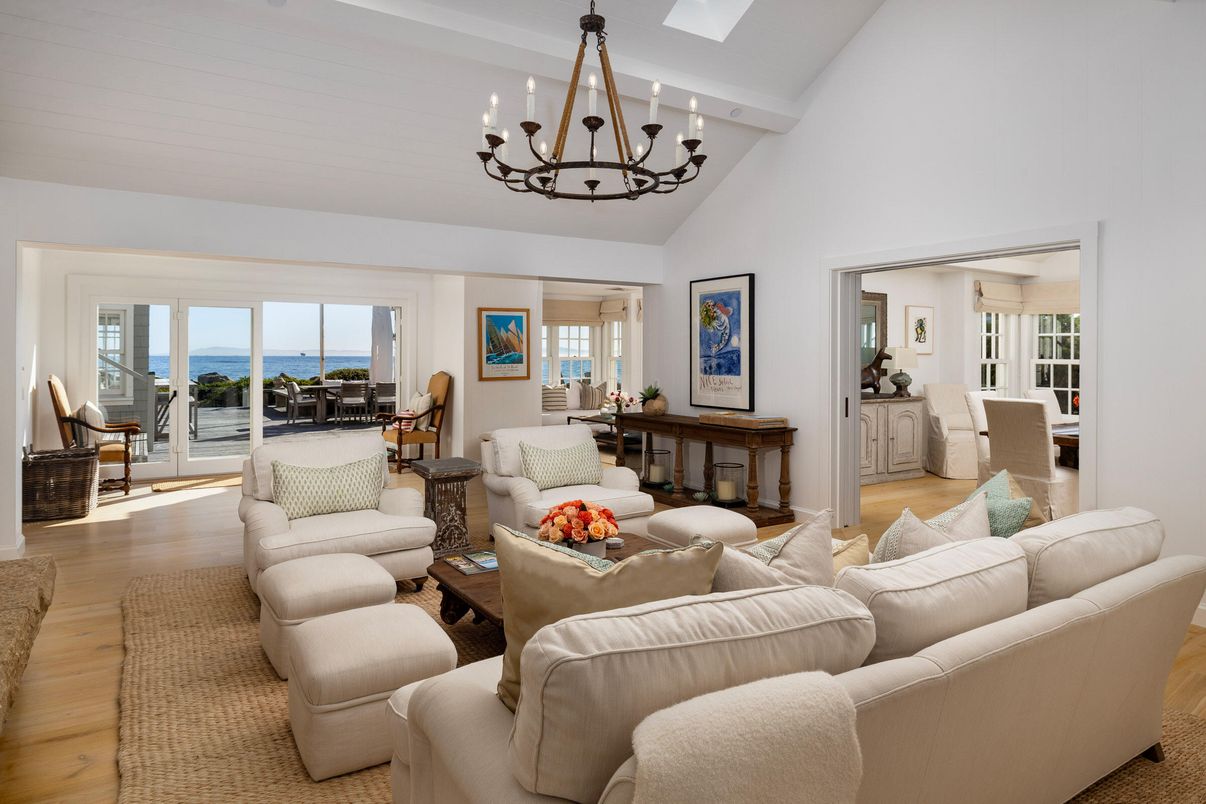 Chandelier, Interior, Living room, Water, Wood Texture Flooring