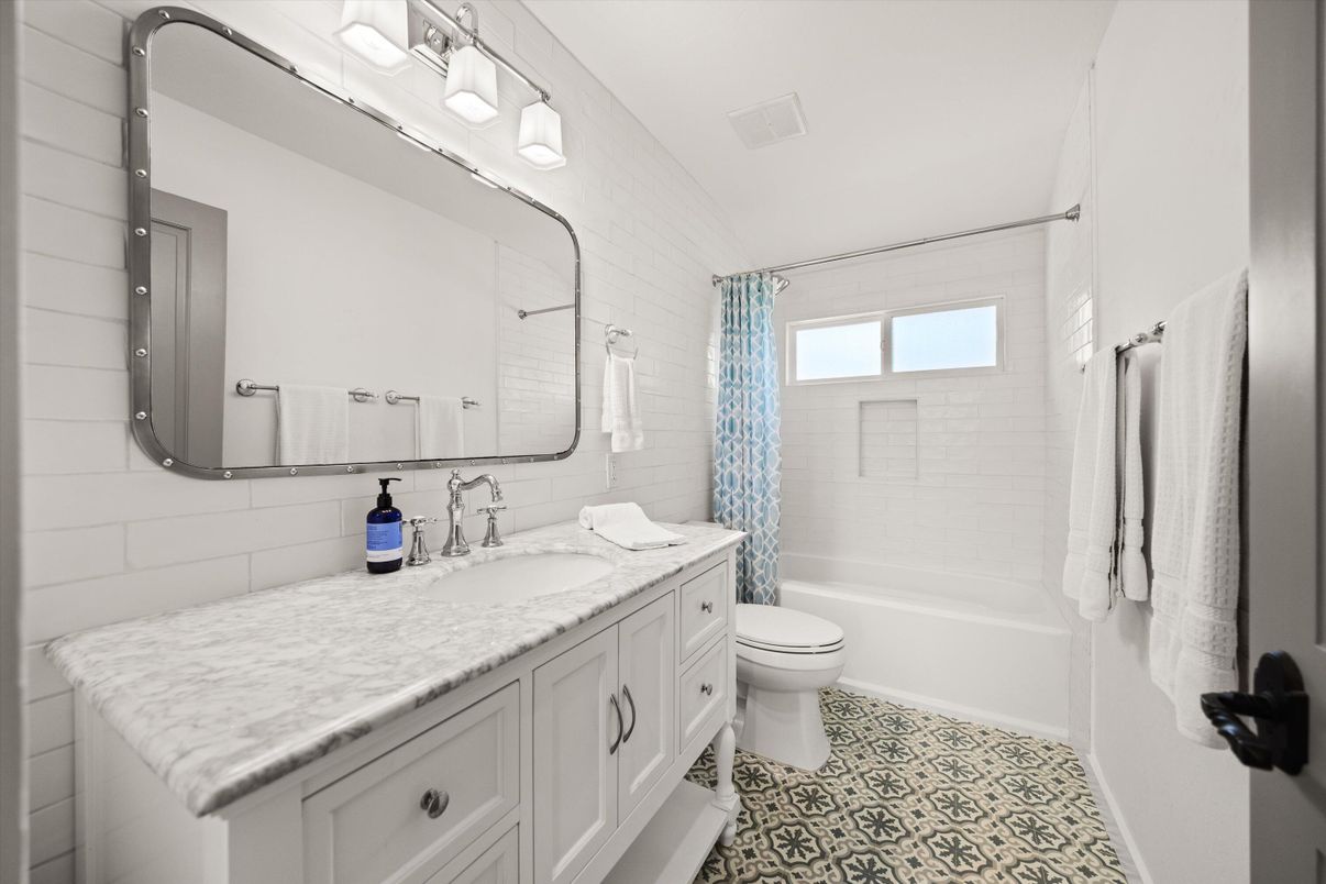 Bathroom, Interior