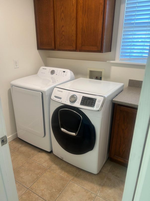 Interior, Washer