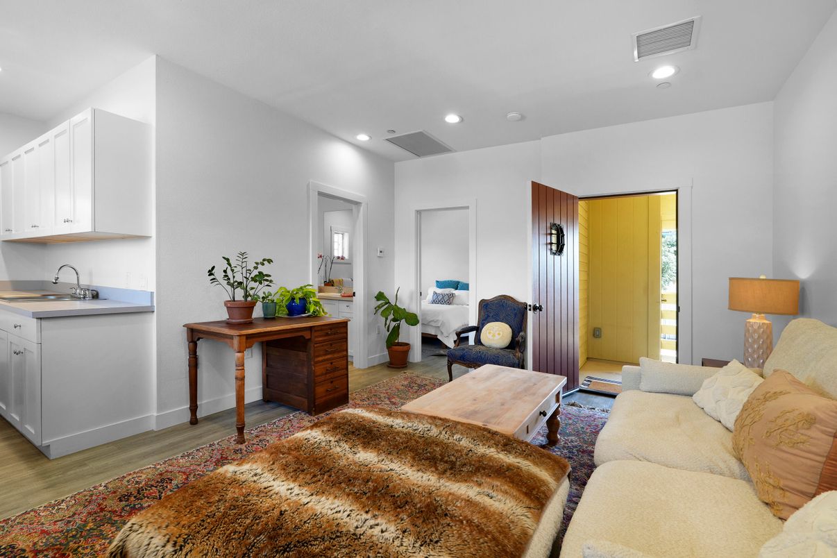 Interior, Kitchen, Living room, Recessed Lighting, Wood Texture Flooring