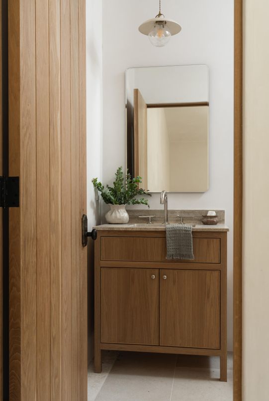 Bathroom, Interior, Pendant Lights