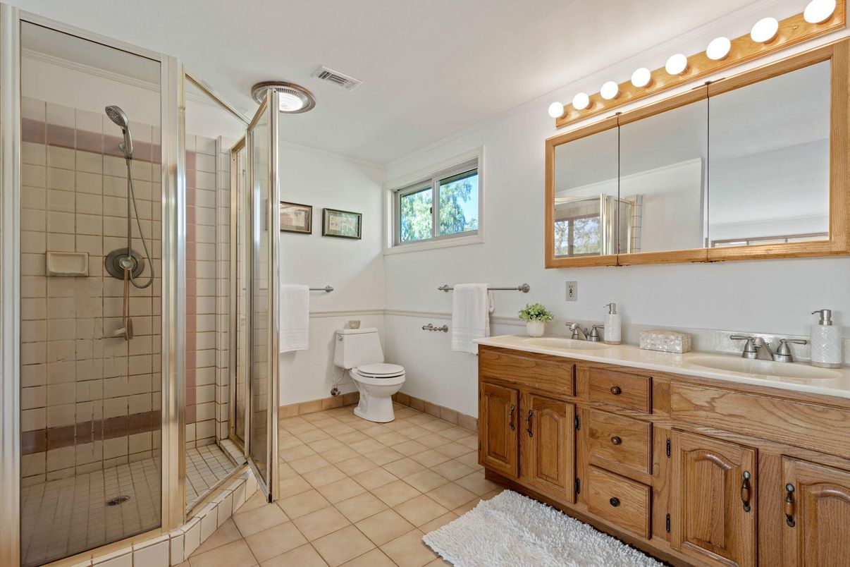 Bathroom, Dual Sink Vanities, Glass Shower, Interior