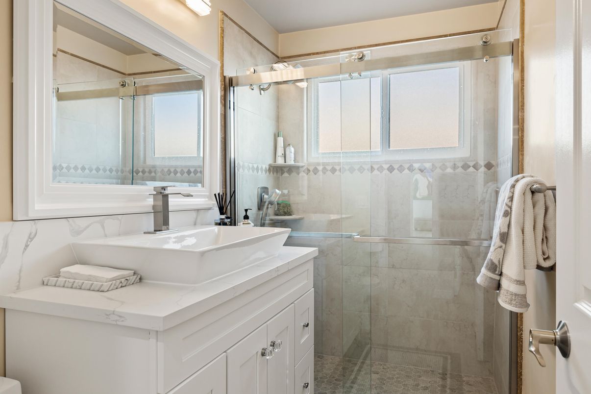 Bathroom, Glass Shower, Interior