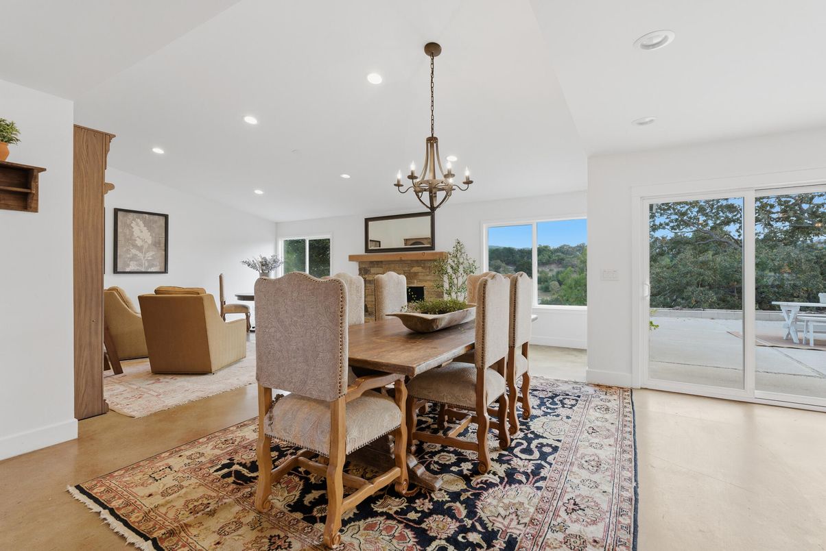 Chandelier, Dining room, Fireplace, Interior, Recessed Lighting