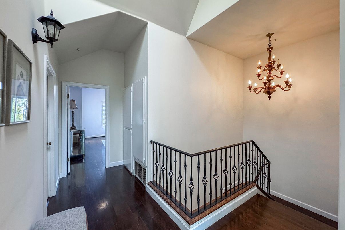 Chandelier, Interior, Wood Texture Flooring
