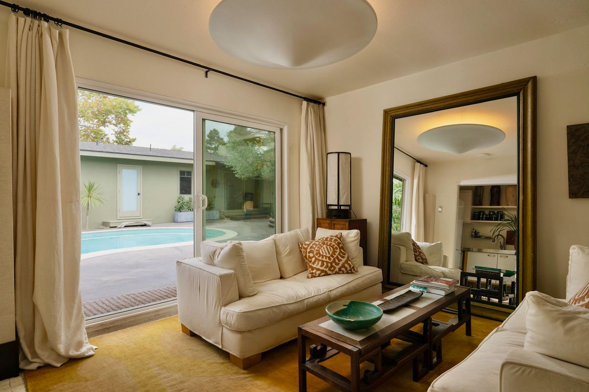 Interior, Living room