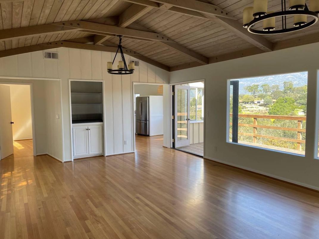 Empty room, Interior, Pendant Lights, Wooden Beams, Wooden Ceilings, Wood Texture Flooring