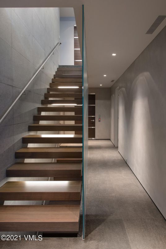 Elevator, Interior, Recessed Lighting