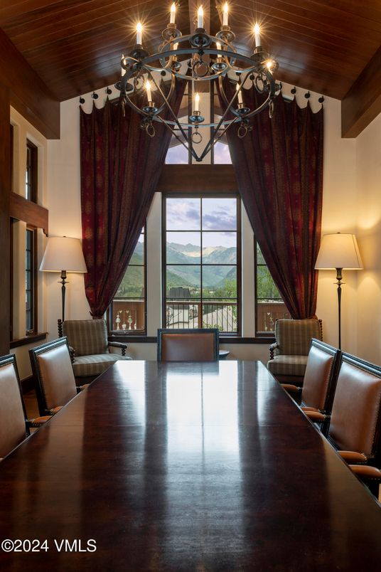 Chandelier, Dining room, Interior, Wooden Beams, Wooden Ceilings