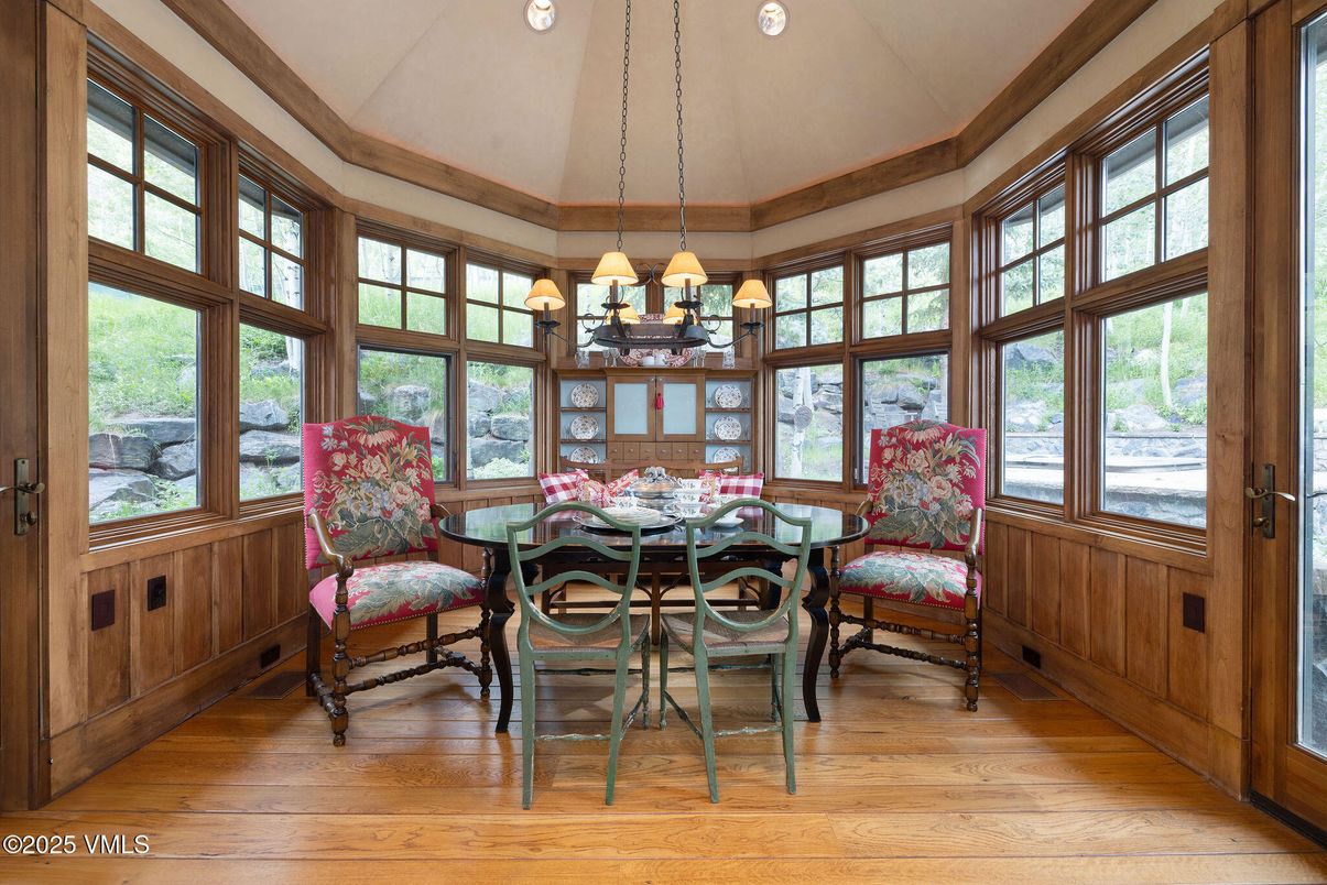 Chandelier, Dining room, Interior, Sun Room, Wood Texture Flooring