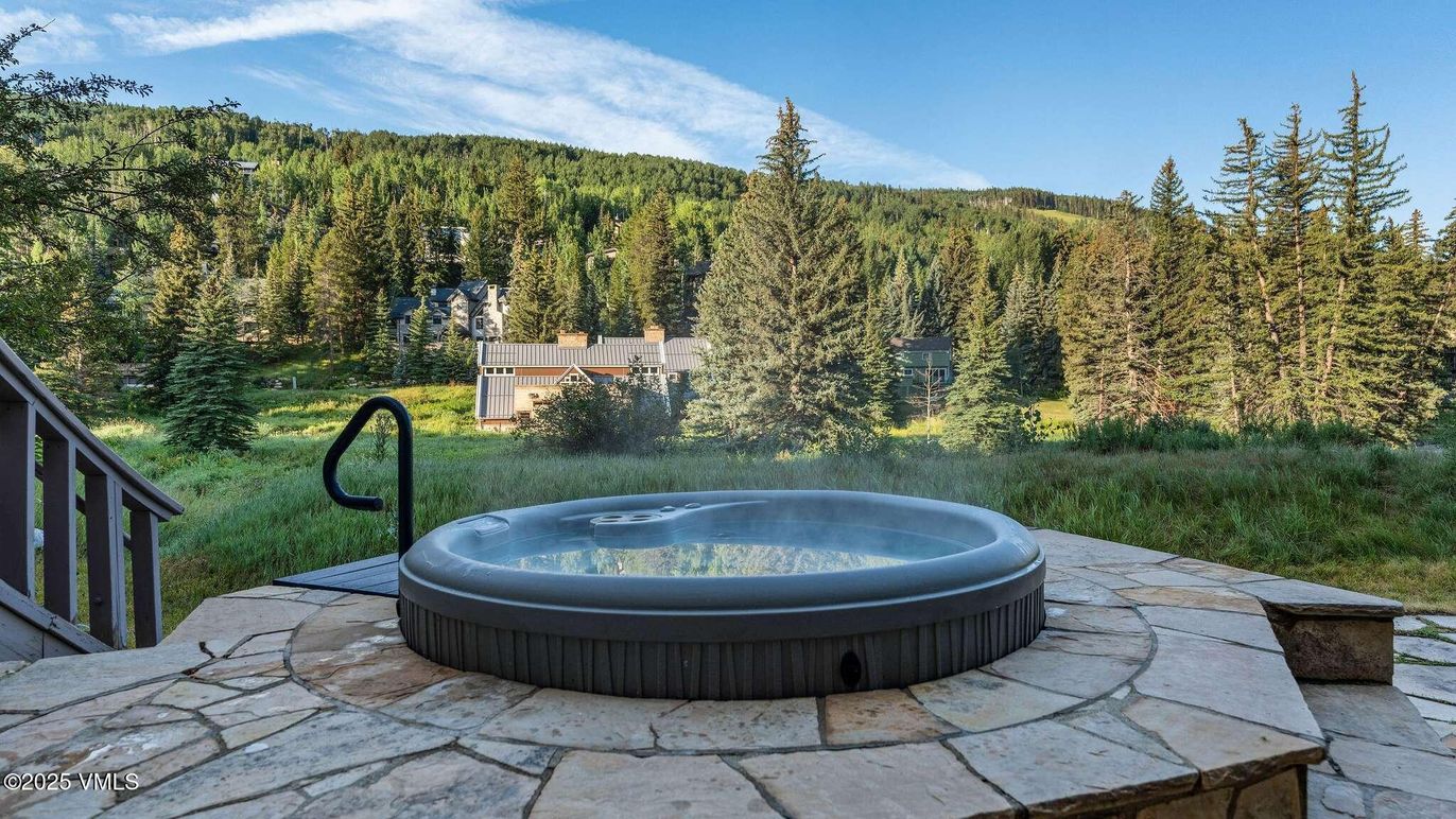 Backyard, Exterior, Hot Tub