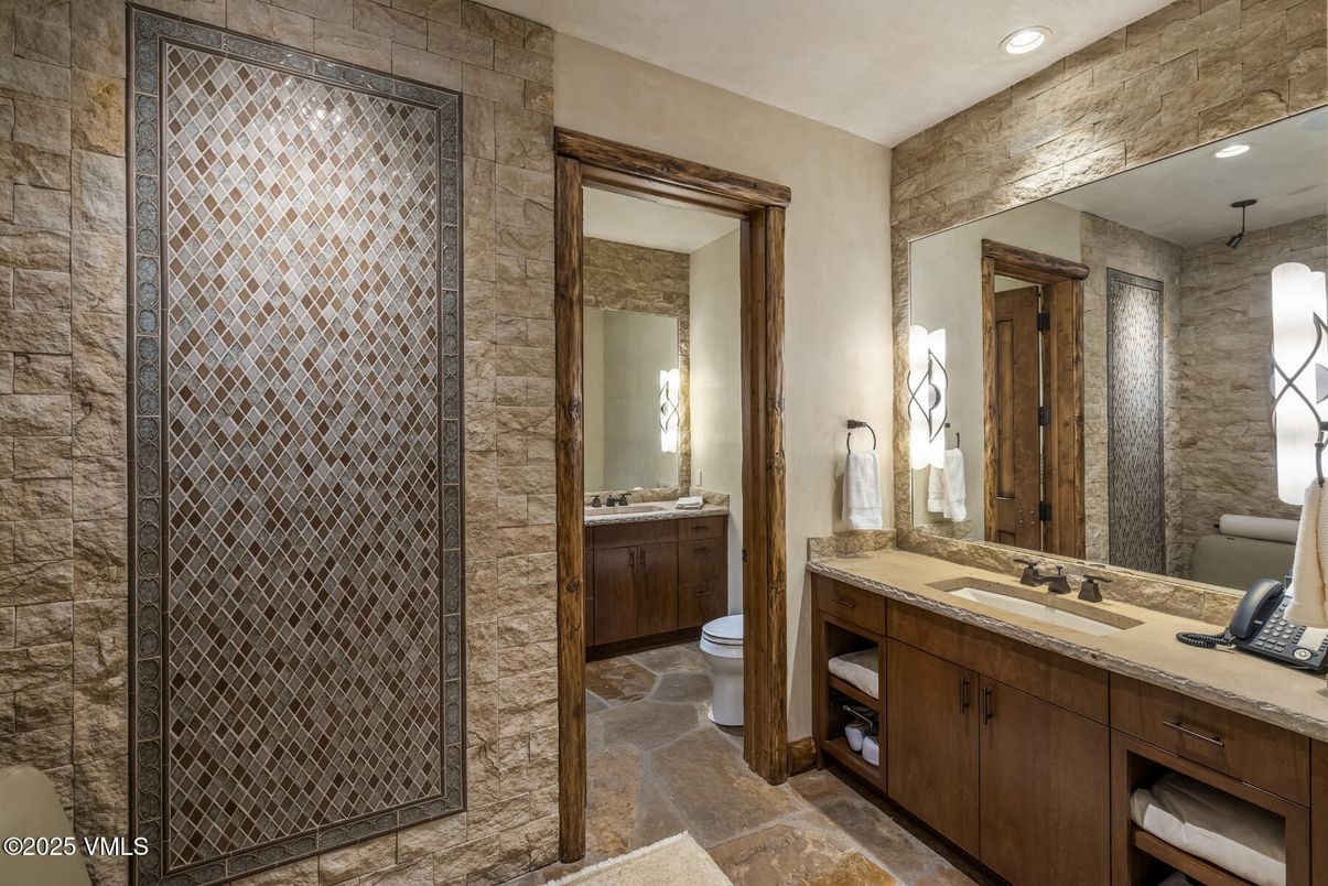 Bathroom, Interior, Recessed Lighting, Stone Walls