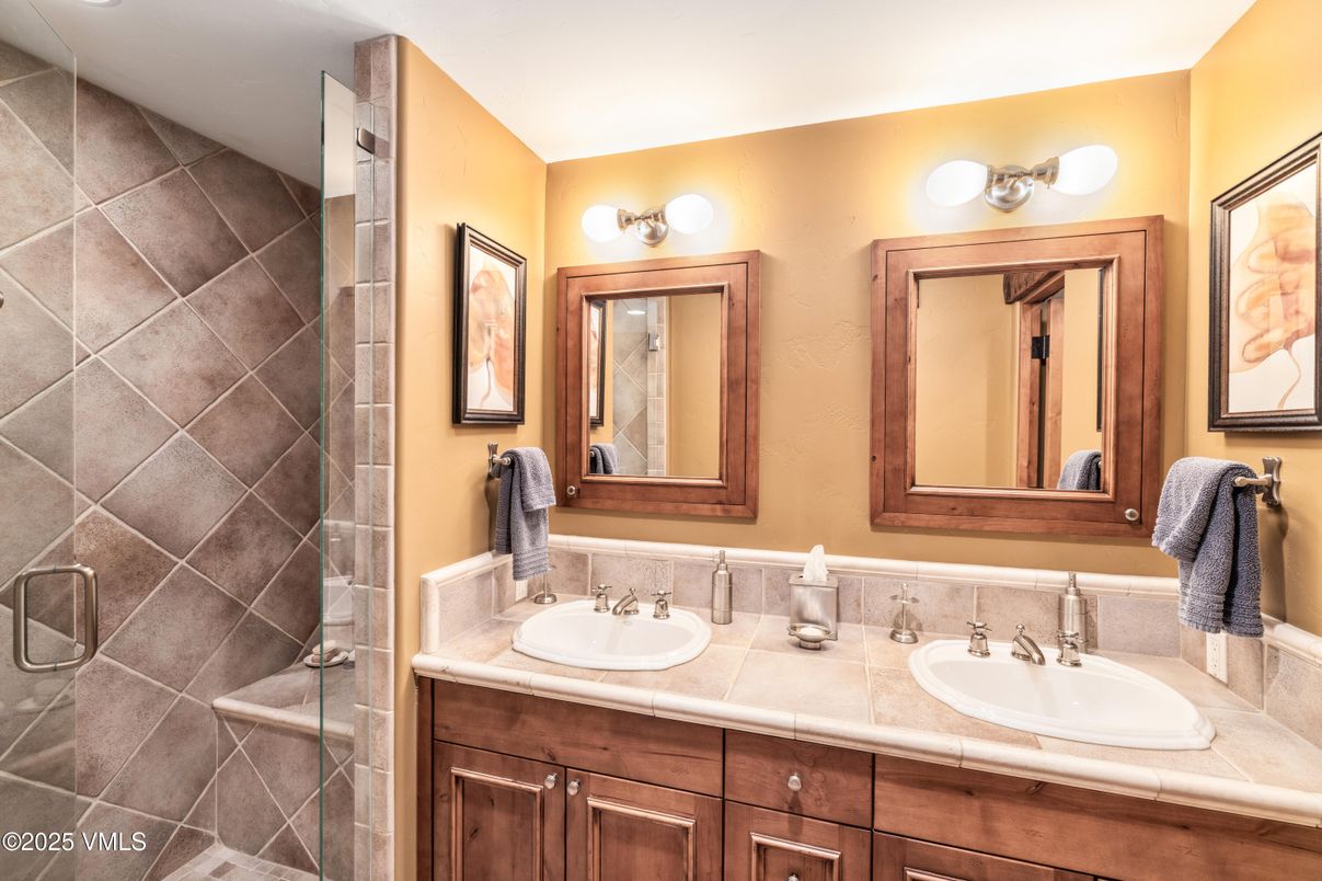 Bathroom, Dual Sink Vanities, Interior, Tile Countertops