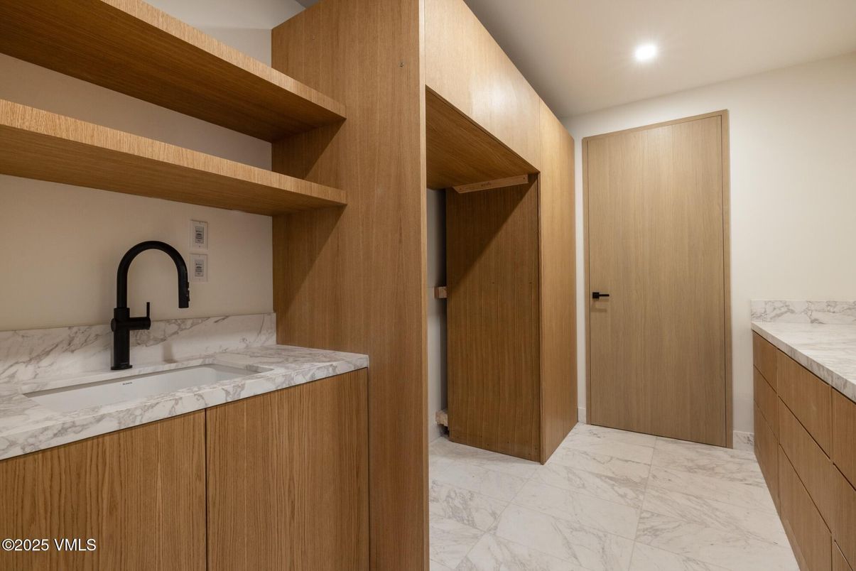 Interior, Marble, Recessed Lighting