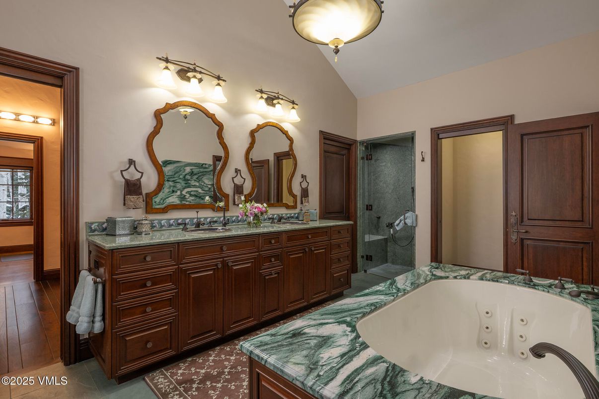 Bathroom, Dual Sink Vanities, Interior, Wood Texture Flooring