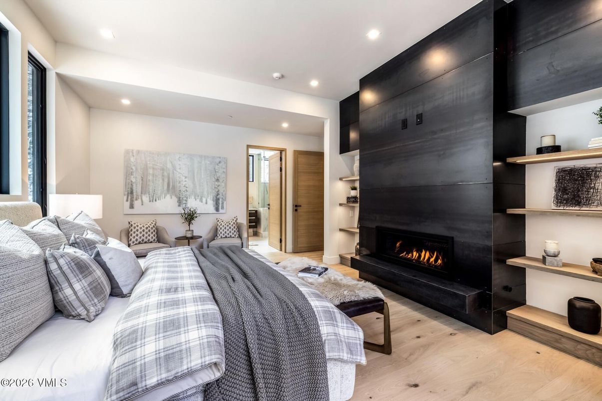 Bedroom, Fireplace, Interior, Recessed Lighting, Wood Texture Flooring