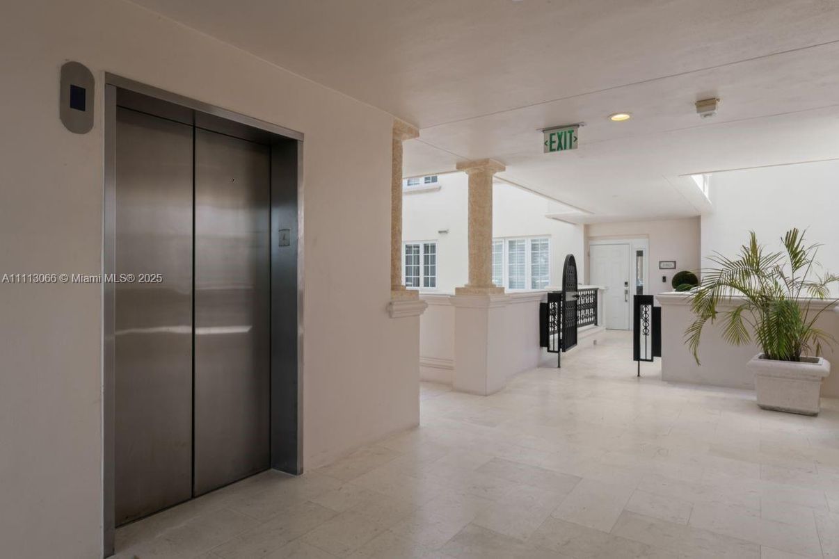 Elevator, Interior, Recessed Lighting