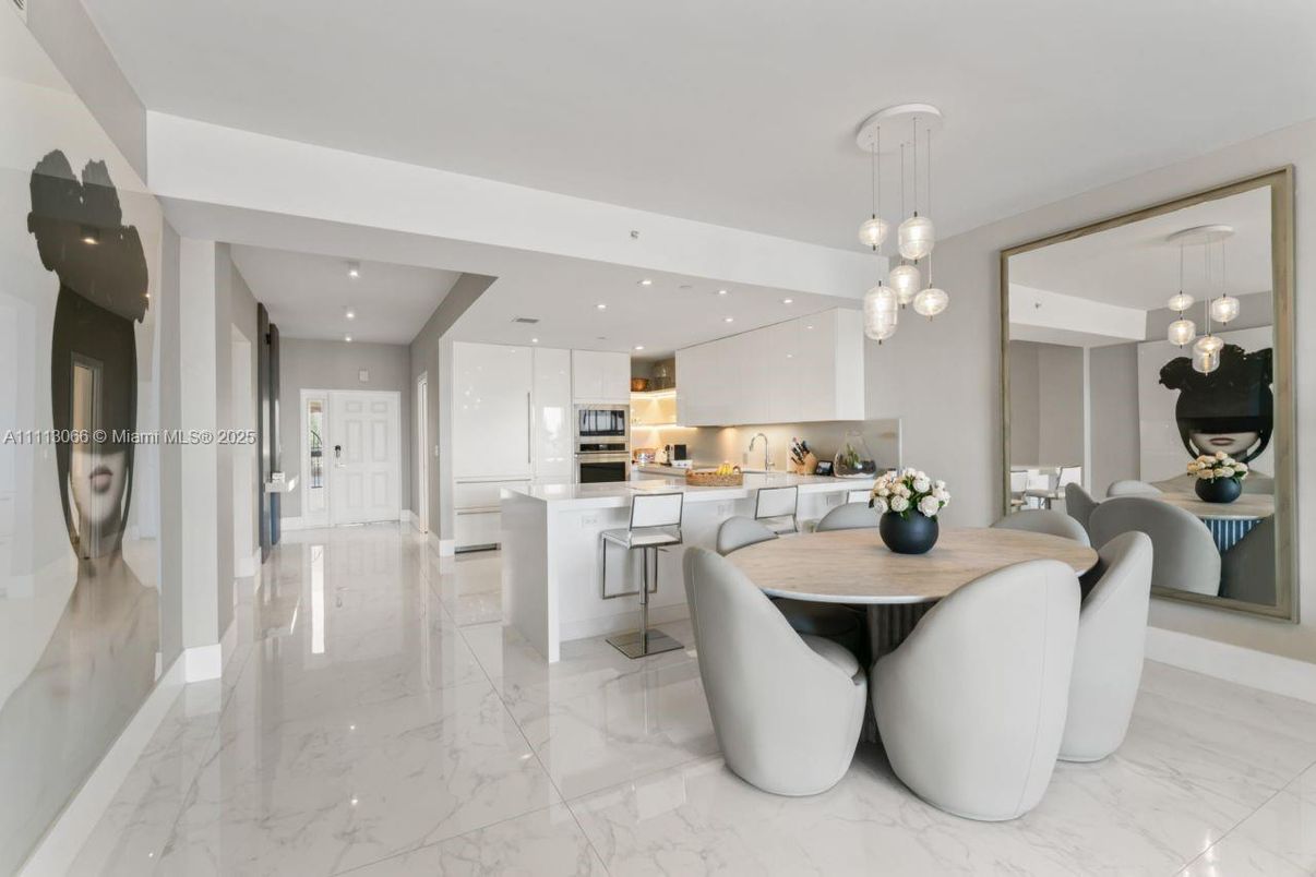 Dining room, Interior, Kitchen, Marble, Pendant Lights, Recessed Lighting, Stainless Steel Appliances