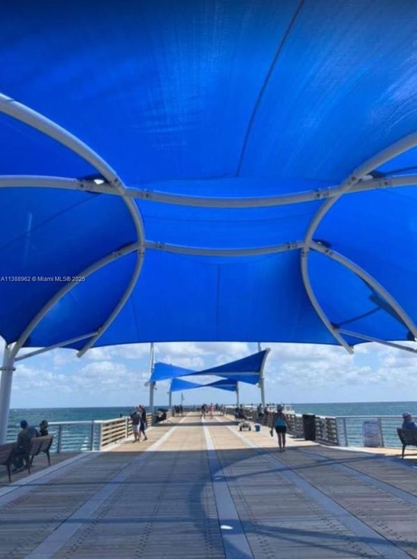 Glass Ceilings, Interior, Sun Room, Water
