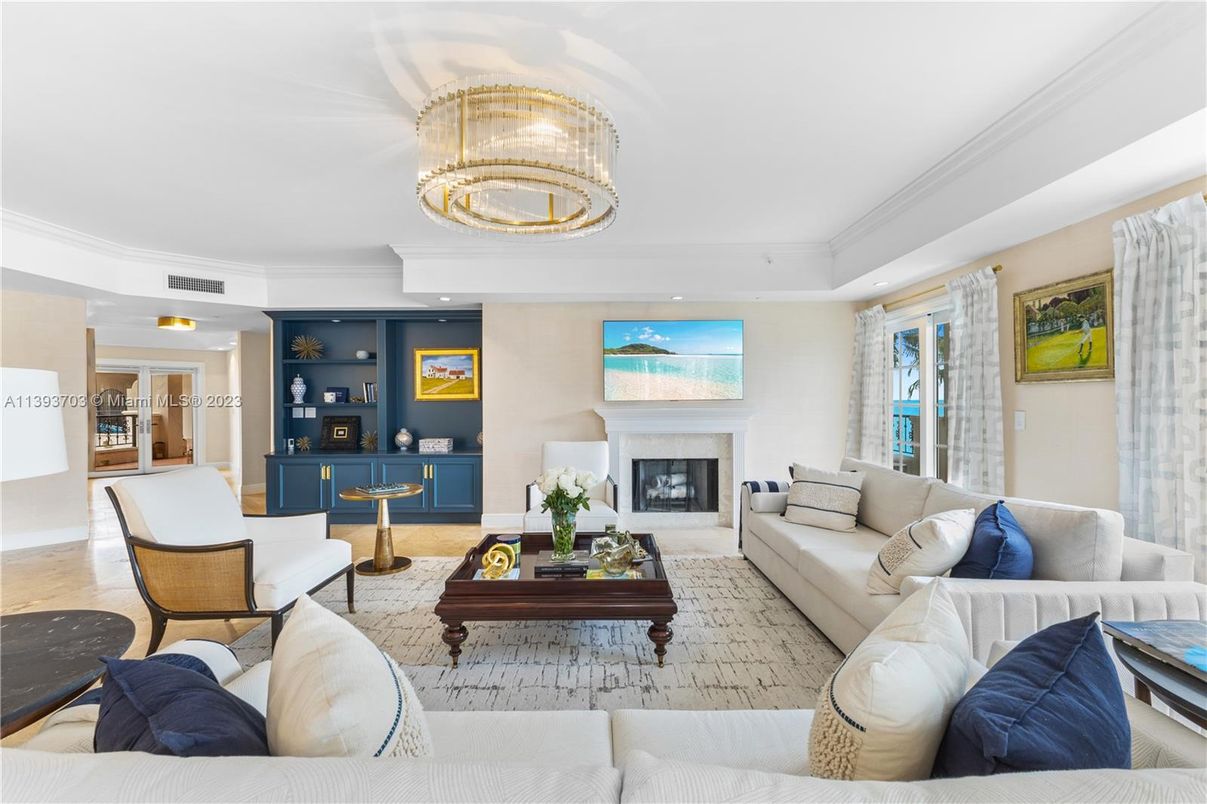 Chandelier, Fireplace, Interior, Living room, Recessed Lighting