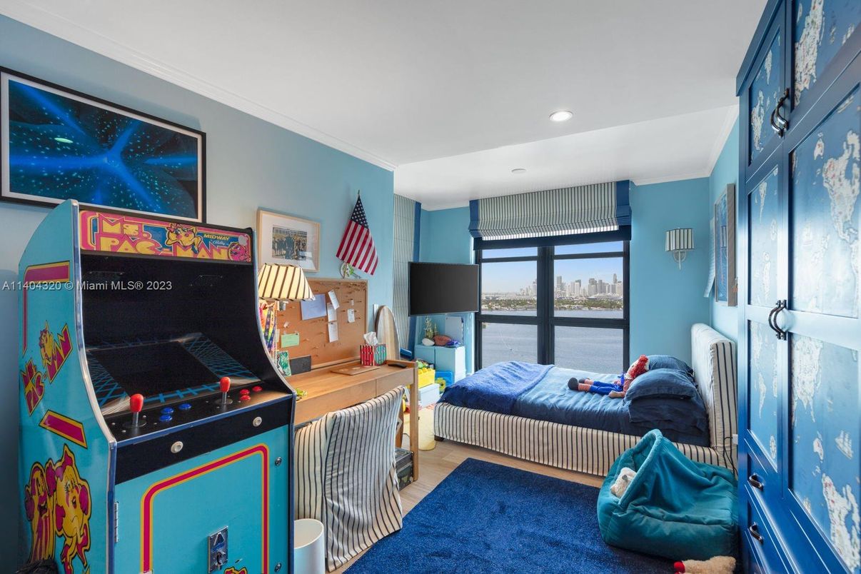 Bedroom, Interior, Kitchen, Recessed Lighting, Water
