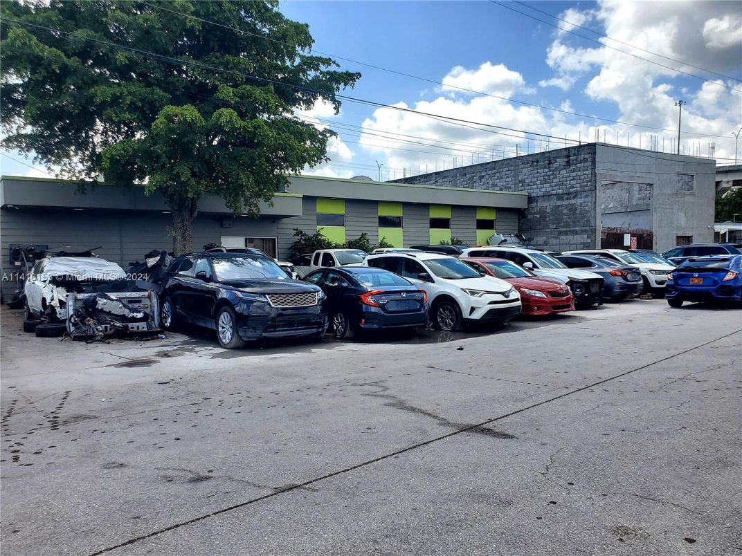 Exterior, Stone Walls