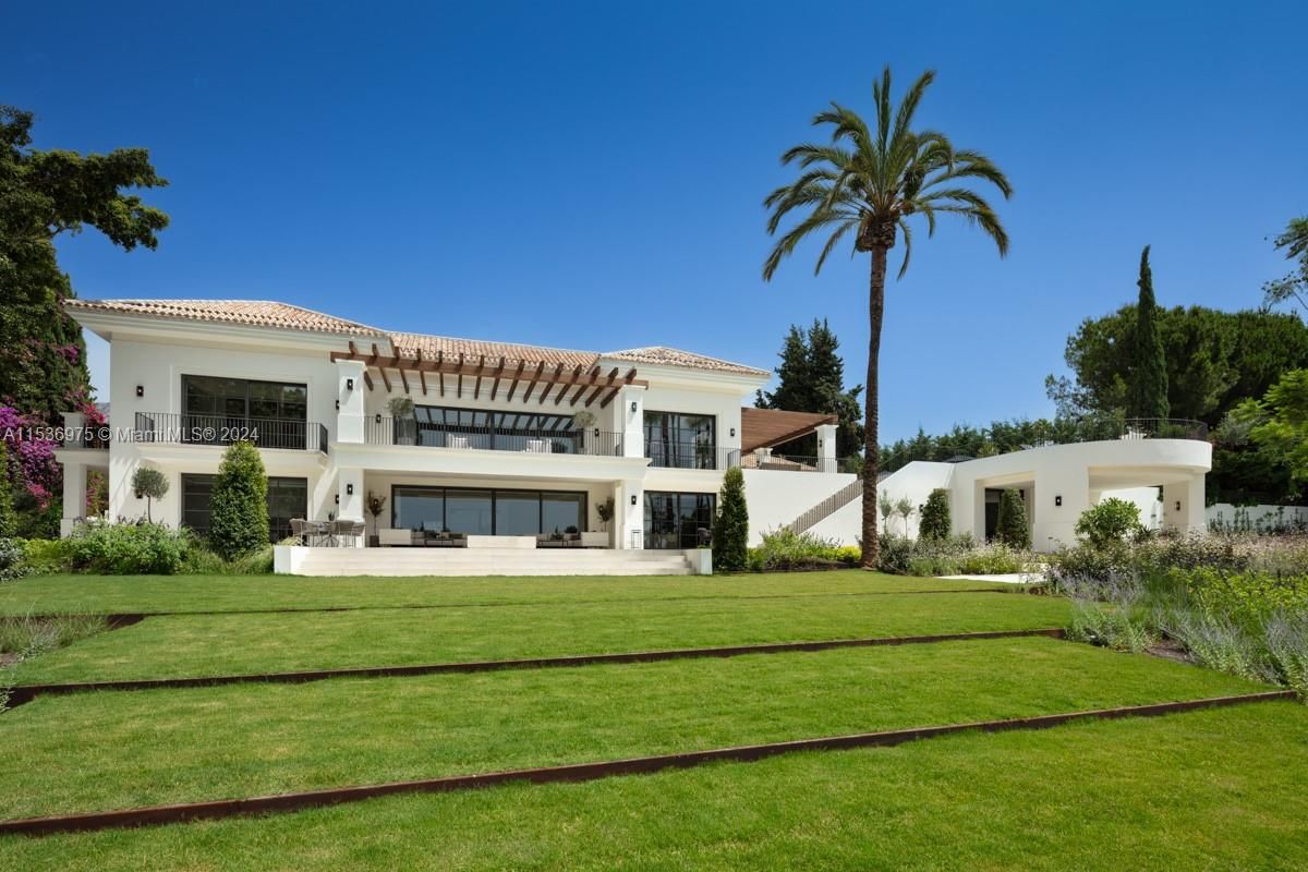 Attached, Backyard, Exterior, Facade, Mediterranean